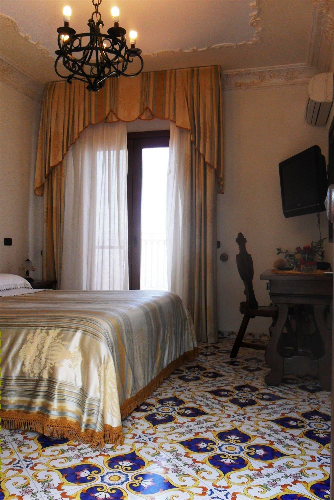Villa Palmentiello SantʼAntonio Abate Eksteriør bilde